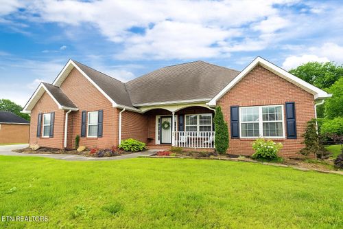 1625 Linden Hall Dr, Alcoa, TN, 37701-1682 | Card Image