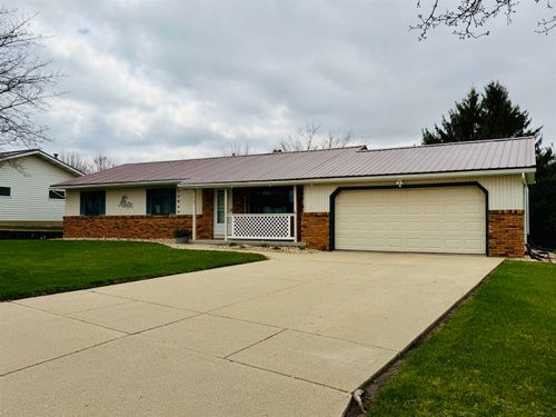 2721 3rd Ave, Monroe, WI, 53566-3506 | Card Image
