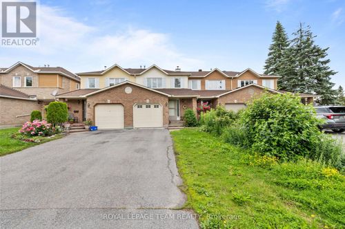 91 Winnegreen Crt, Ottawa, ON, K1G5S4 | Card Image
