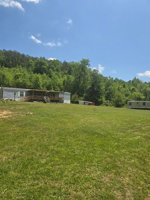5425 S Ky 233, Gray, KY, 40734-6556 | Card Image