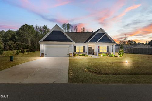 113 Lexington Dr, Sanford, NC, 27332-8629 | Card Image