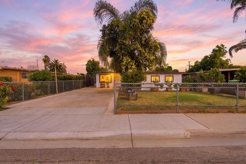 228 L St, Sanger, CA, 93657-2118 | Card Image