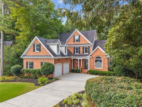 395 Amberbrook Cir, Grayson, GA, 30017-4037 | Card Image