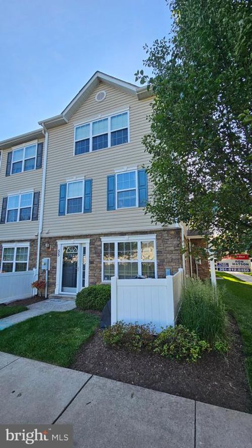 55-6467 Cornwall Dr, Sykesville, MD, 21784-6892 | Card Image