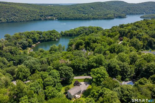 19 Candleview Dr, Sherman, CT, 06784-2033 | Card Image