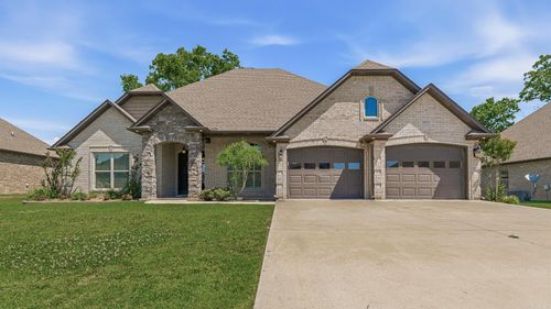 3803 Shadow Ridge Dr, Paragould, AR, 72450-2681 | Card Image