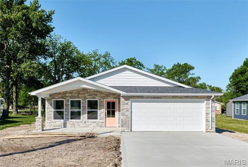 113 N Illinois St, New Florence, MO, 63363-1015 | Card Image