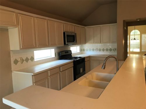 13910 Fraser Lake Ln, Houston, TX, 77083-6484 | Card Image