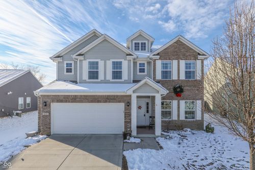 1618 Woodside Cir, Franklin, IN, 46131-9238 | Card Image