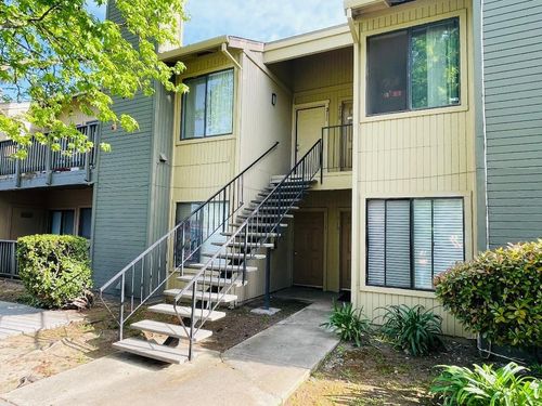 apt-111-3941 Madison Ave, North Highlands, CA, 95660-6311 | Card Image