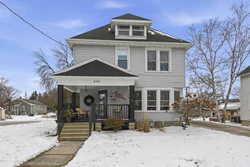 423 E Doty Avenue, NEENAH, WI, 54956 | Card Image