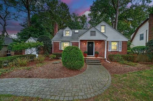 24 S Lyle Ave, Tenafly, NJ, 07670-2436 | Card Image