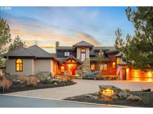 23087 Watercourse Way, Bend, OR, 97701-0113 | Card Image