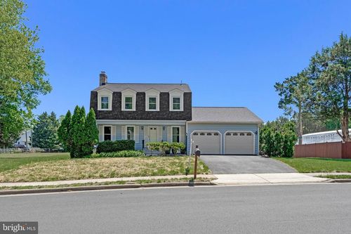 4613 Fillingame Dr, CHANTILLY, VA, 20151-2831 | Card Image