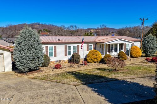 102 Thorps Chapel Rd, Rogersville, TN, 37857-5832 | Card Image