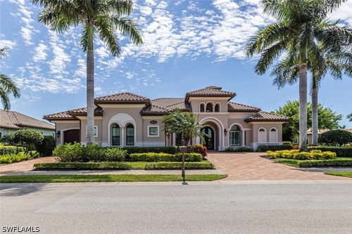 6624 Barbera Ln, NAPLES, FL, 34113-1713 | Card Image