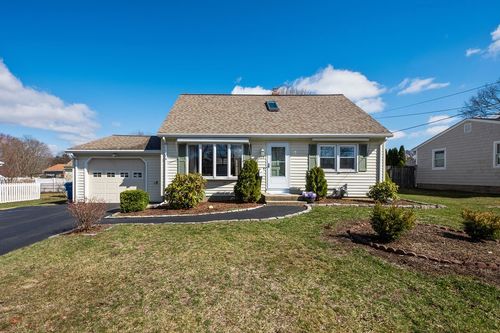 173 Weeden Drive, Warwick, RI, 02818 | Card Image