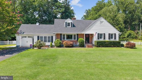 1 Oak Rd, ELKTON, MD, 21921-2083 | Card Image