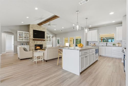 1012 Abbie Ruth Ct, Springtown, TX, 76082-6631 | Card Image