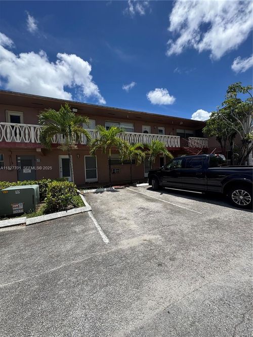 108-270 Ne 191st St, Miami, FL, 33179-3890 | Card Image