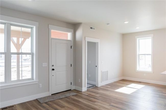 1892 St Peter Ln, House other with 3 bedrooms, 2 bathrooms and null parking in Billings MT | Image 7
