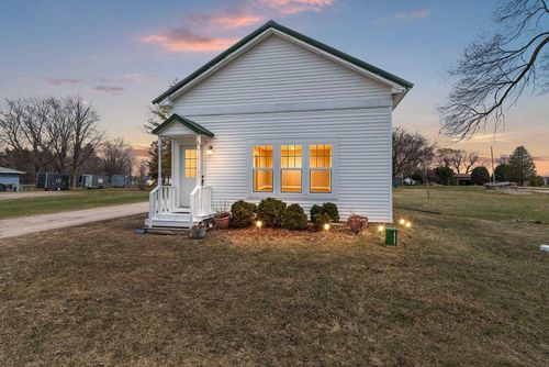 N9003 Lakeshore Drive, FRIENDSHIP, WI, 54979 | Card Image