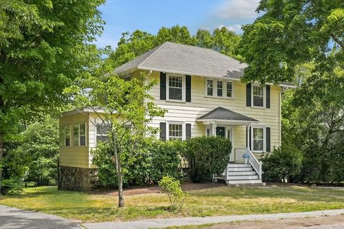 286 Porter St, Melrose, MA, 02176-2943 | Card Image