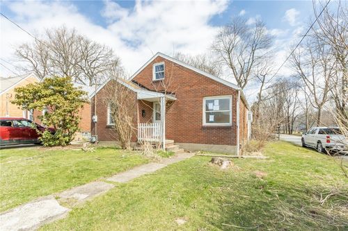 221 S Atlantic Ave, Cheswick, PA, 15024-1607 | Card Image