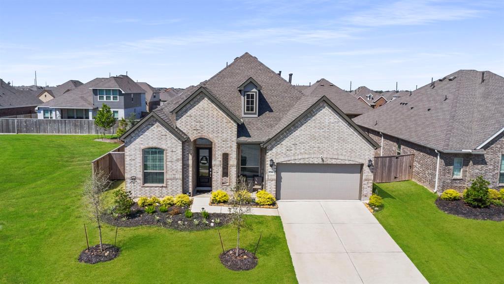 Field Coast Ln, Richmond, TX 77469