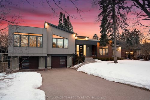 716 N Shore Blvd E, Burlington, ON, L7T1X6 | Card Image