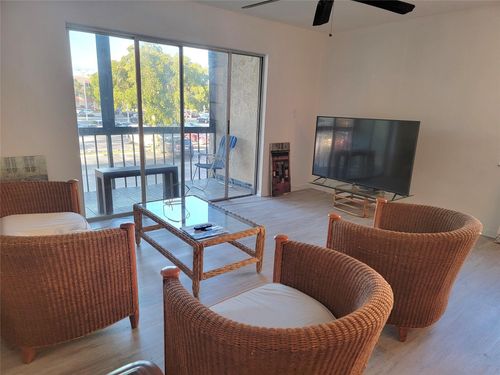 apt-4215-8220 Sw 24th St, North Lauderdale, FL, 33068-5144 | Card Image