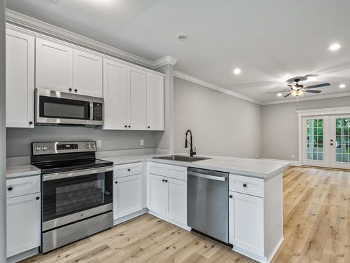 ste-b-10 Old Courthouse Way, Crawfordville, FL, 32327-8098 | Card Image