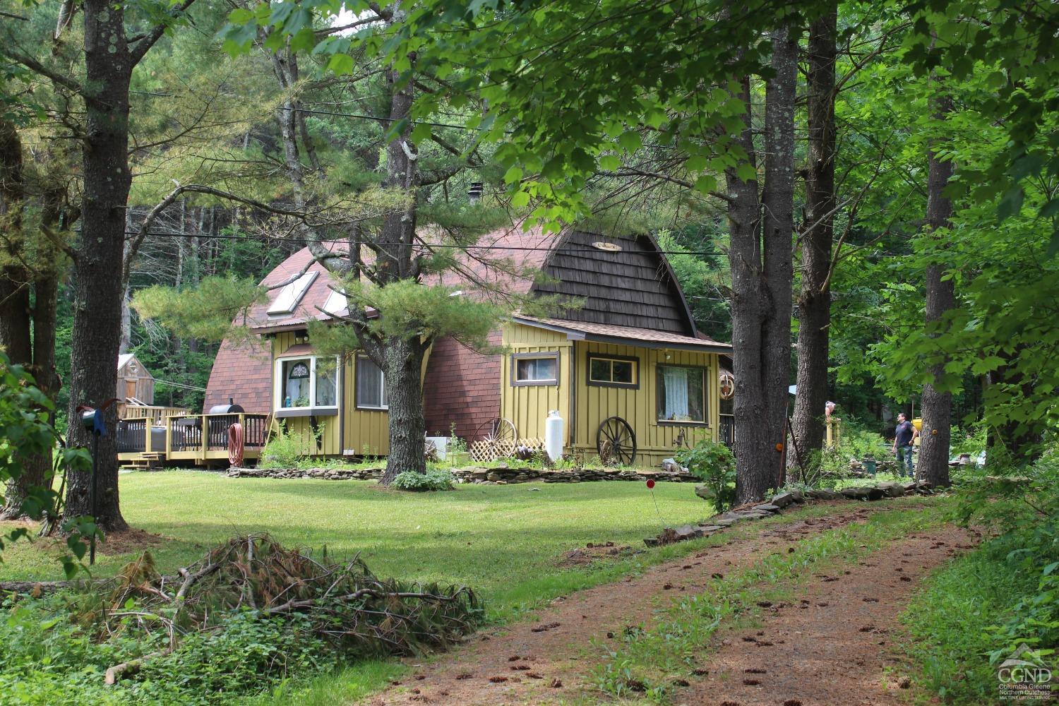 Parliman Rd, Gilboa, NY 12076
