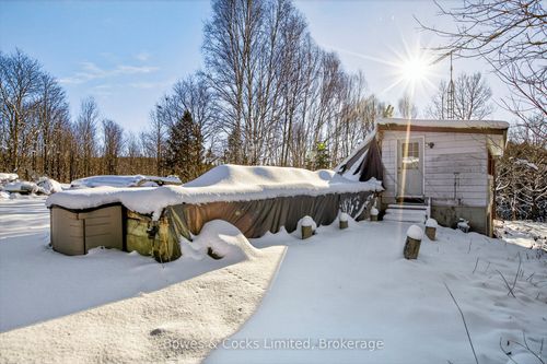 1350 Madill Rd, Highlands East, ON, K0L2Y0 | Card Image