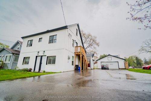 5448 Hamilton St, Niagara Falls, ON, L2E2W6 | Card Image
