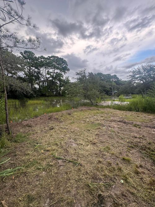 3020 S Shore Dr, Charleston, SC, 29407-5601 | Card Image