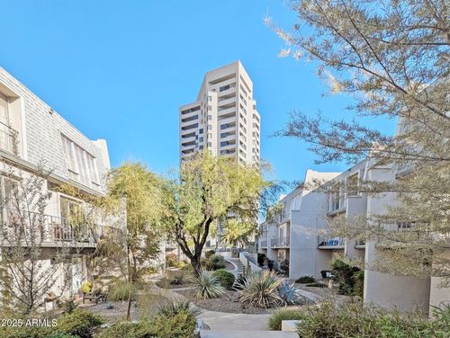 a-1018 E Osborn Rd, Phoenix, AZ, 85014-5295 | Card Image