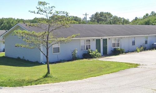 d-7313 N Moberly Dr, COLUMBIA, MO, 65202-8463 | Card Image