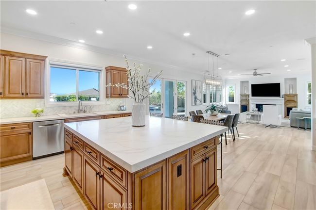 20270 Trentino Ln, House other with 5 bedrooms, 6 bathrooms and 3 parking in Yorba Linda CA | Image 17