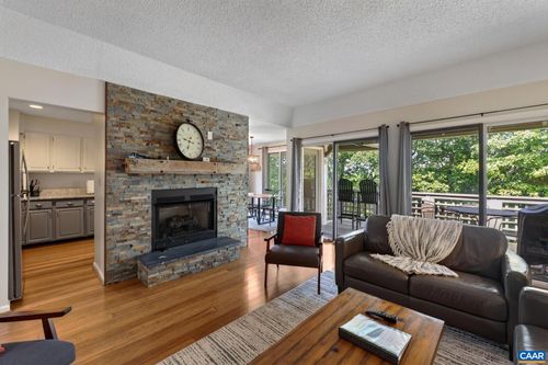 2072 Stone Rdg, Wintergrn Rst, VA, 22967-8239 | Card Image