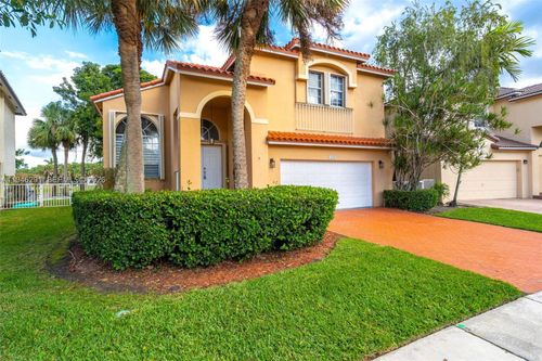 1413 Sw 158th Ave, Pembroke Pines, FL, 33027-2356 | Card Image