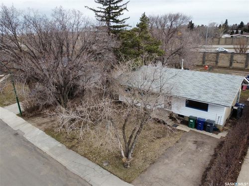 190 Carleton Dr, Saskatoon, SK, S7H4C1 | Card Image