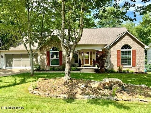 108 Cromwell Ln, Crossville, TN, 38558-7144 | Card Image