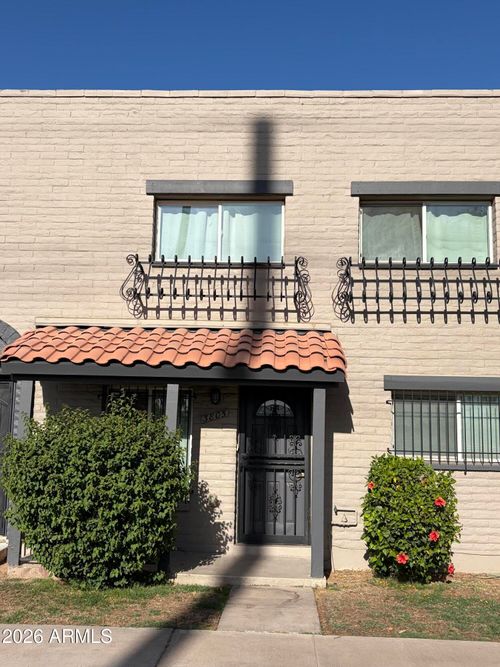 3805 N 28th Street, Phoenix, AZ, 85016 | Card Image