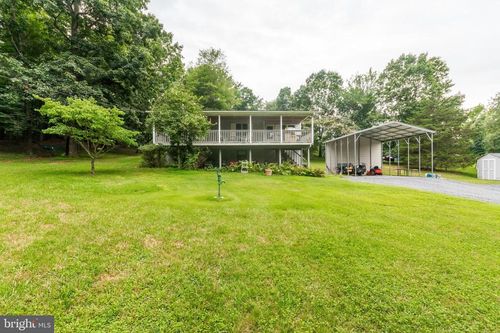 795 John Brown Farm Rd, HARPERS FERRY, WV, 25425-5731 | Card Image