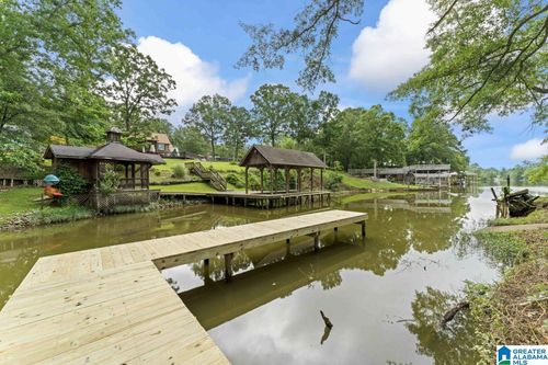 51 Aqua Vista Dr W, Gadsden, AL, 35901-9255 | Card Image