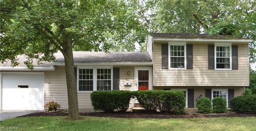 143 Camrose Dr, Niles, OH, 44446-2129 | Card Image