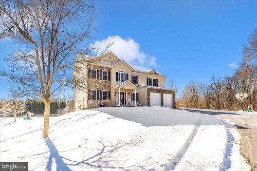 19529 Portsmouth Dr, HAGERSTOWN, MD, 21742-1733 | Card Image