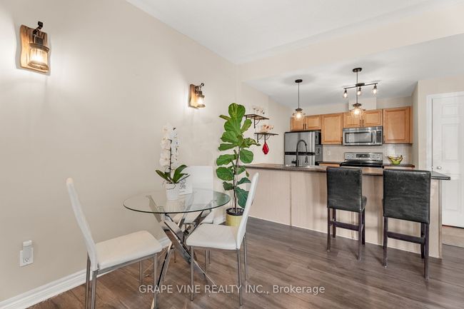D - 165 Crestway Dr, Condo with 2 bedrooms, 2 bathrooms and null parking in Nepean ON | Image 11