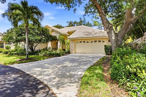 216-216 Carriage House Ln, NOKOMIS, FL, 34275-4127 | Card Image